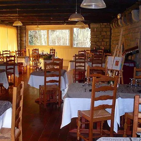 Hotel Les 2g Larche (Alpes-de-Haute-Provence)