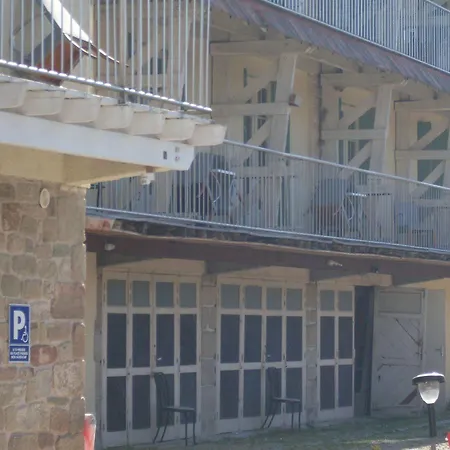 Les 2g Hotel Larche (Alpes-de-Haute-Provence)