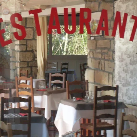 Les 2g Hotel Larche (Alpes-de-Haute-Provence)